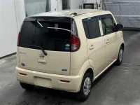 Nissan MOCO лот № 90188 оценка 3.5  с аукциона в Японии 4