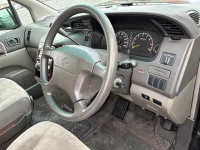 Nissan ELGRAND  с аукциона в Японии