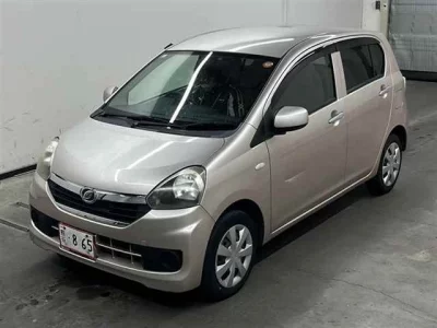 Daihatsu MIRA E S