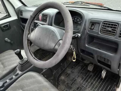 Suzuki CARRY TRUCK  с аукциона в Японии