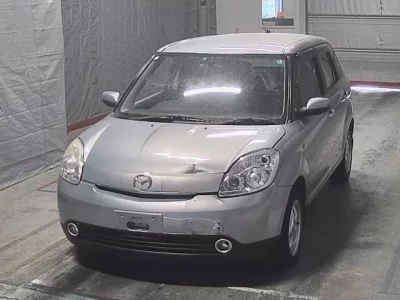 Mazda VERISA  с аукциона в Японии