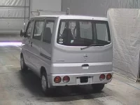 Nissan CLIPPER VAN лот № 4019 оценка 3.5  с аукциона в Японии 7