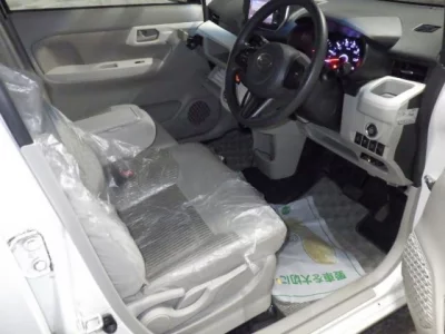 Daihatsu MOVE  с аукциона в Японии