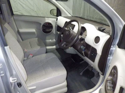 Toyota PASSO  с аукциона в Японии