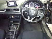 Mazda AXELA лот № 818 оценка RA  с аукциона в Японии 3