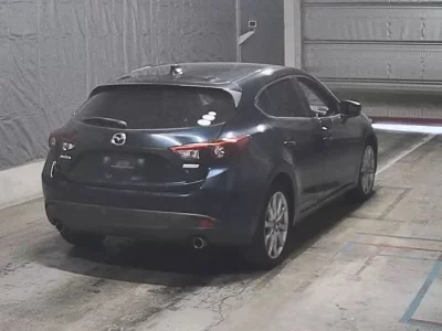 Mazda AXELA  с аукциона в Японии