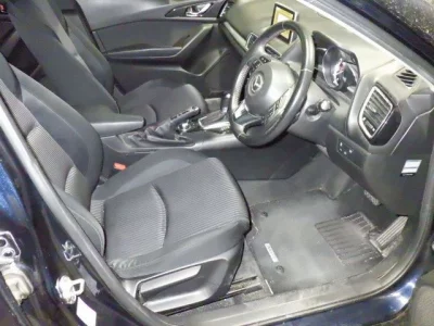 Mazda AXELA  с аукциона в Японии