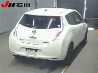 Nissan LEAF лот № 7082 оценка 3.5  с аукциона в Японии 1