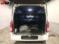 Toyota HIACE VAN лот № 105 оценка 4.5  с аукциона в Японии 5