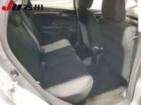 Honda FIT лот № 8006 оценка 3  с аукциона в Японии 6