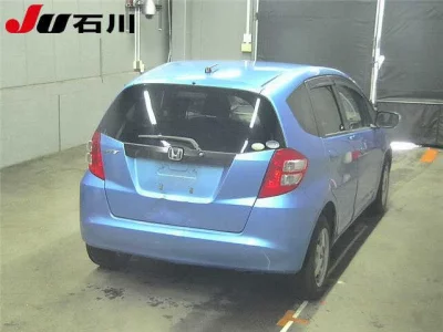 Honda FIT  с аукциона в Японии