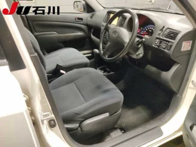 Toyota PROBOX  с аукциона в Японии