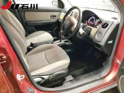 Mazda VERISA  с аукциона в Японии