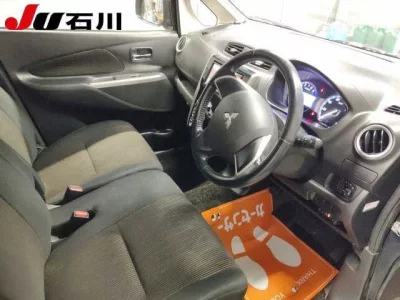 Mitsubishi EK CUSTOM