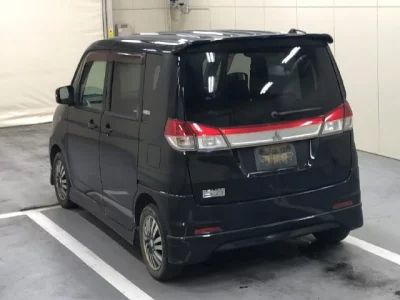 Mitsubishi DELICA D2
