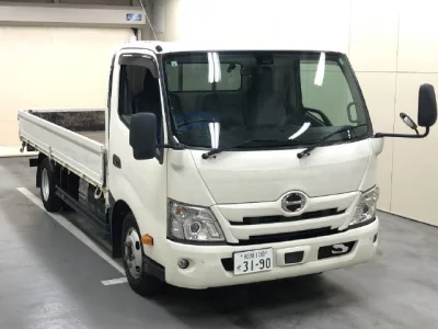 Hino DUTRO  с аукциона в Японии