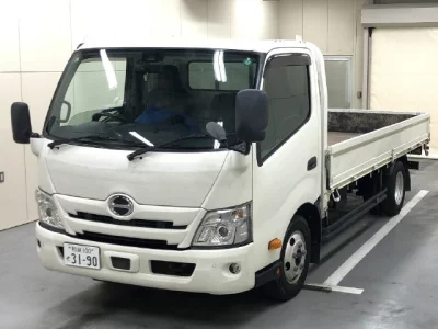 Hino DUTRO  с аукциона в Японии