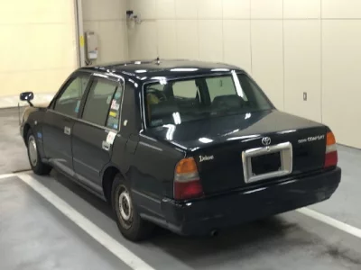Toyota CROWN COMFORT  с аукциона в Японии