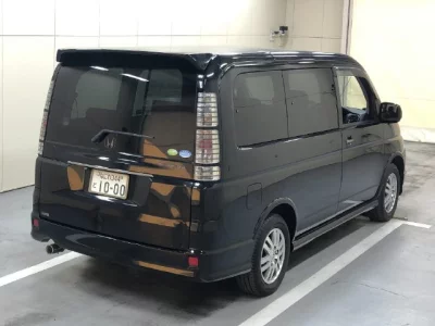 Honda STEP WAGON  с аукциона в Японии