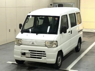 Mitsubishi MINICAB VAN