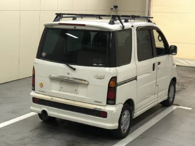 Daihatsu Atrai Wagon  с аукциона в Японии