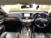 Nissan FUGA лот № 6068 оценка 3.5  с аукциона в Японии 4