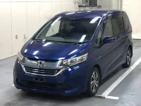 Honda FREED лот № 6105 оценка 3.5  с аукциона в Японии 2