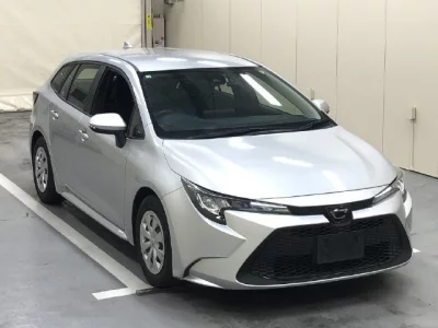 Toyota COROLLA TOURING  с аукциона в Японии