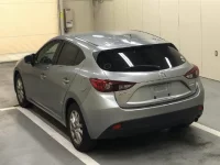 Mazda AXELA лот № 2310 оценка 3.5  с аукциона в Японии 1