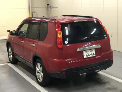 Nissan X-TRAIL