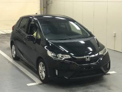 Honda FIT  с аукциона в Японии