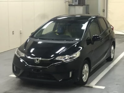Honda FIT  с аукциона в Японии