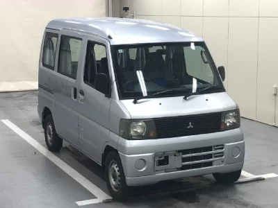 Mitsubishi MINICAB VAN