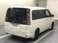 Honda STEP WAGON лот № 1300 оценка 3.5  с аукциона в Японии 3