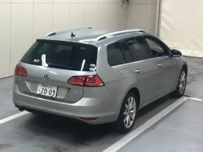 Volkswagen GOLF VARIANT