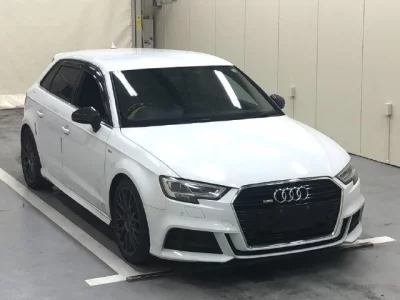 Audi A3  с аукциона в Японии