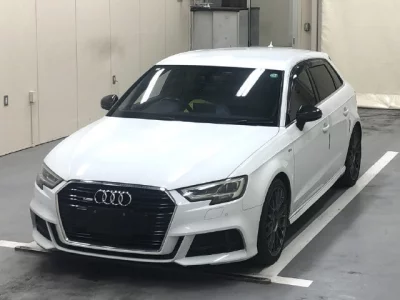 Audi A3  с аукциона в Японии