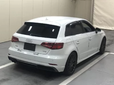 Audi A3  с аукциона в Японии