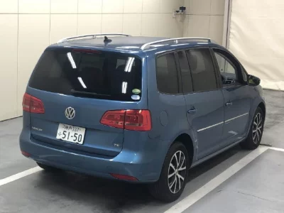 Volkswagen GOLF TOURAN