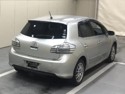 Toyota BLADE