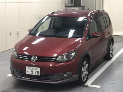 Volkswagen GOLF TOURAN