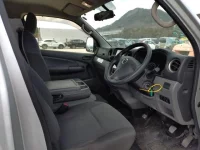 Nissan CARAVAN VAN лот № 227 оценка   с аукциона в Японии 3