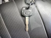 Toyota CROWN COMFORT лот № 34 оценка   с аукциона в Японии 10