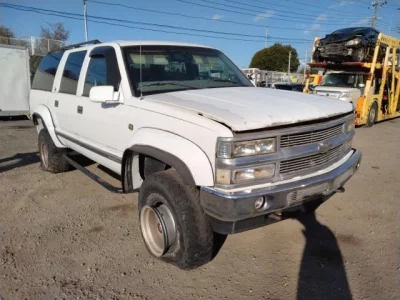 GM CHEVROLET SUBURBAN