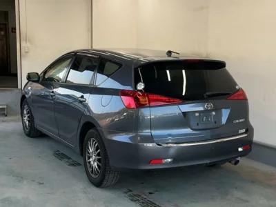 Toyota CALDINA  с аукциона в Японии