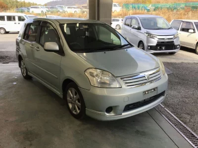 Toyota RAUM