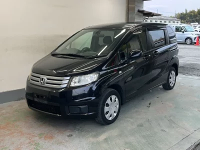 Honda FREED  с аукциона в Японии