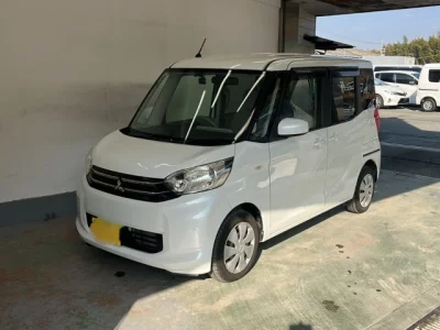Mitsubishi EK SPACE