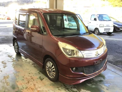 Mitsubishi DELICA D2