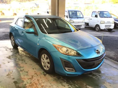 Mazda AXELA  с аукциона в Японии